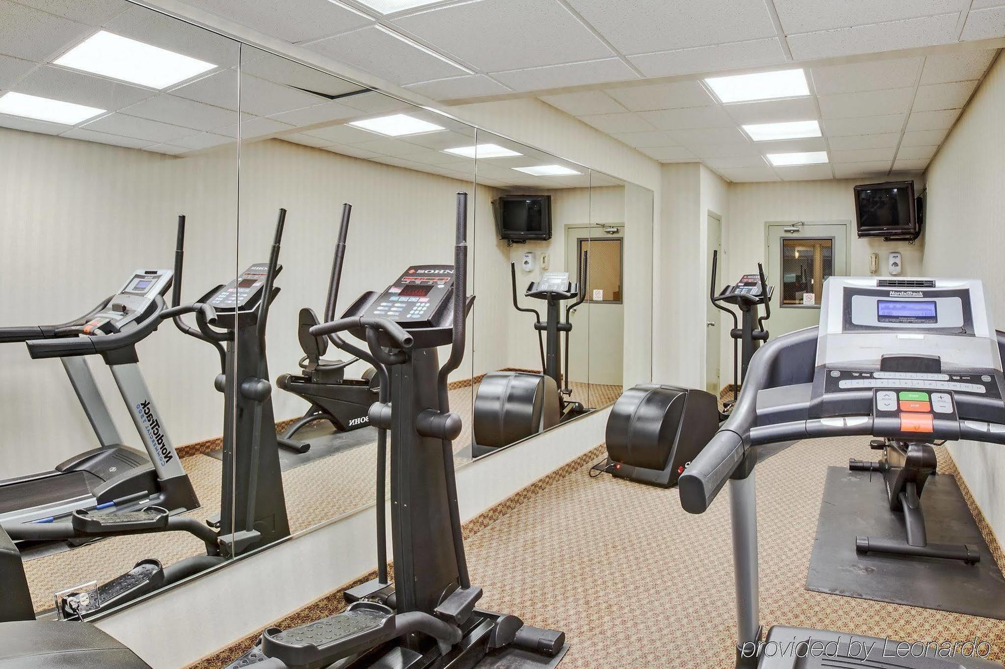 La Quinta Inn Парамус Екстериор снимка